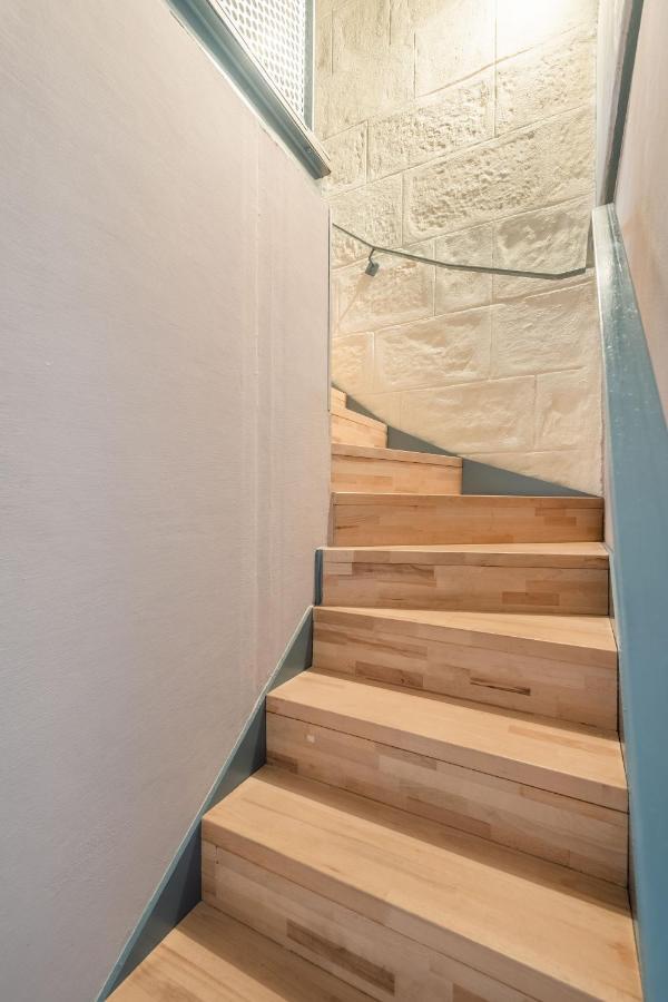 Studio En Duplex-Aircon-Terrasse-Parking-Calme Бордо Екстериор снимка