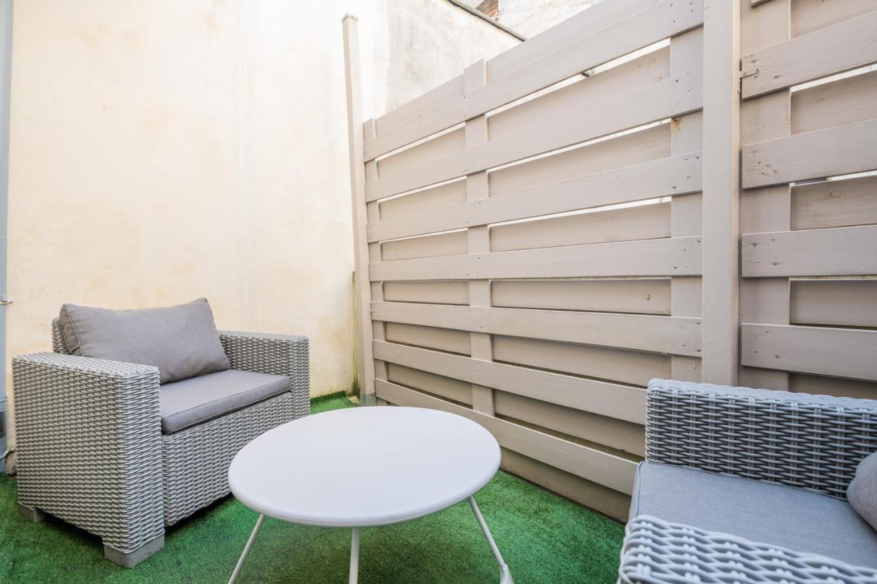 Studio En Duplex-Aircon-Terrasse-Parking-Calme Бордо Екстериор снимка
