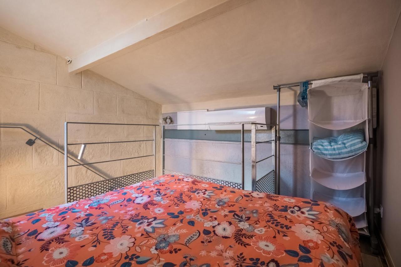 Studio En Duplex-Aircon-Terrasse-Parking-Calme Бордо Екстериор снимка